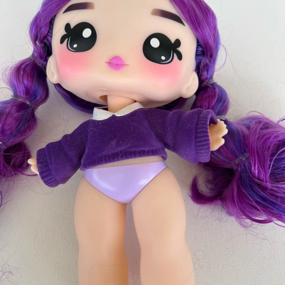 Yummiland Lipgloss Greta Grape Doll